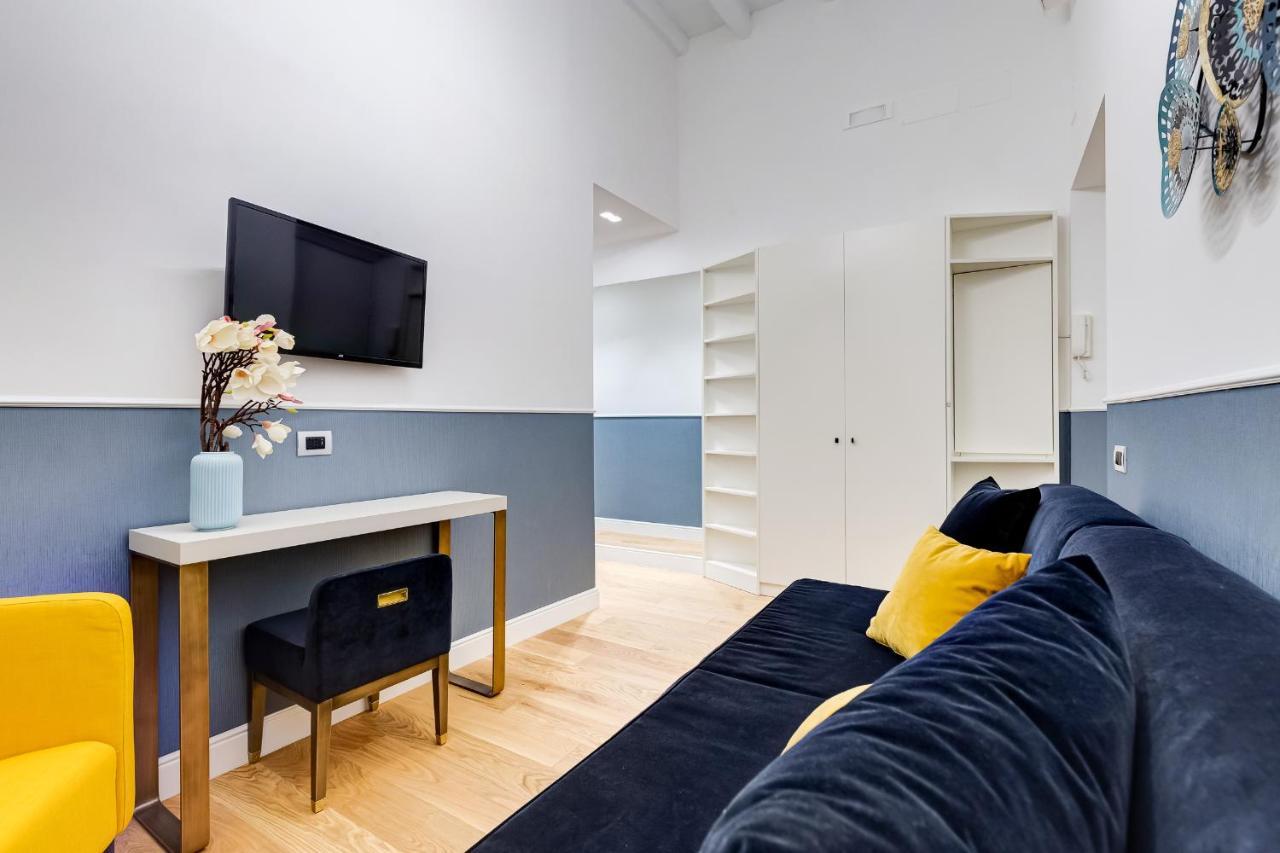 Glamour Studio - Spanish Steps Rome Exterior photo